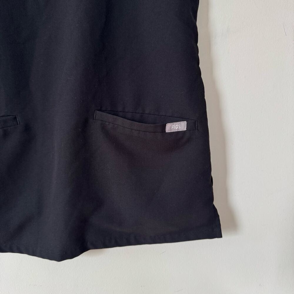 Figs lot of 2 Black Casma Three Pocket Scrub Top XXS - Picture 10 of 10